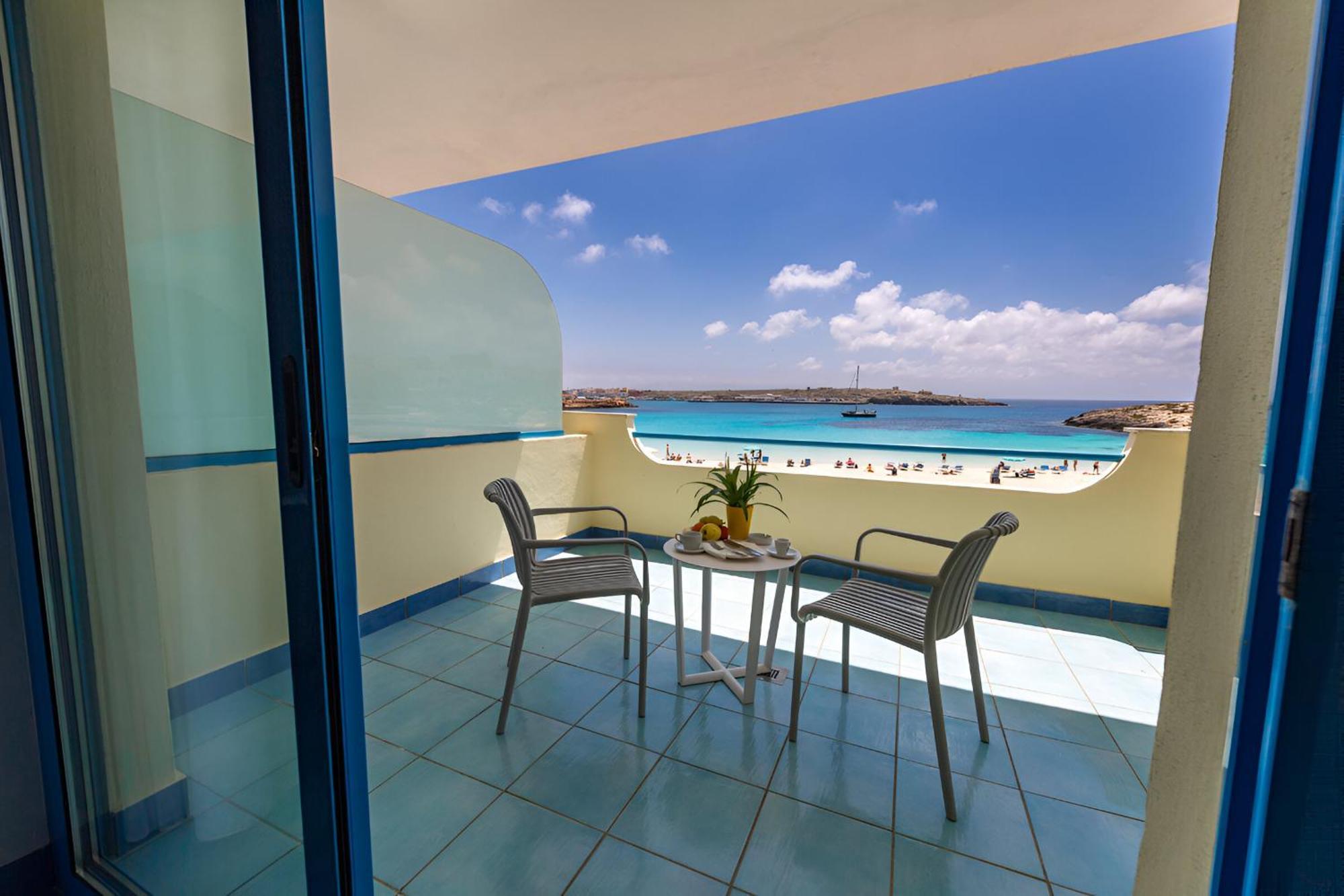 Hotel Baia Turchese ลัมเปดูซา ภายนอก รูปภาพ