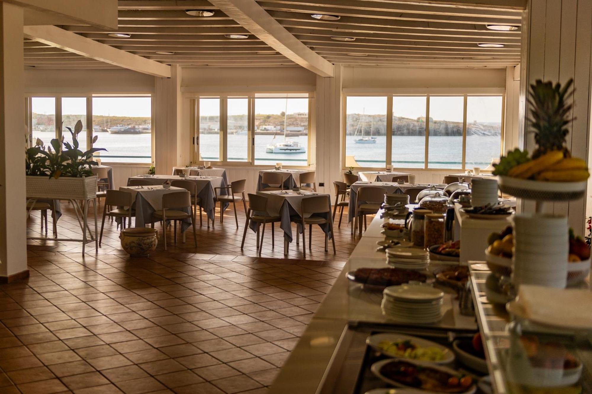 Hotel Baia Turchese ลัมเปดูซา ภายนอก รูปภาพ
