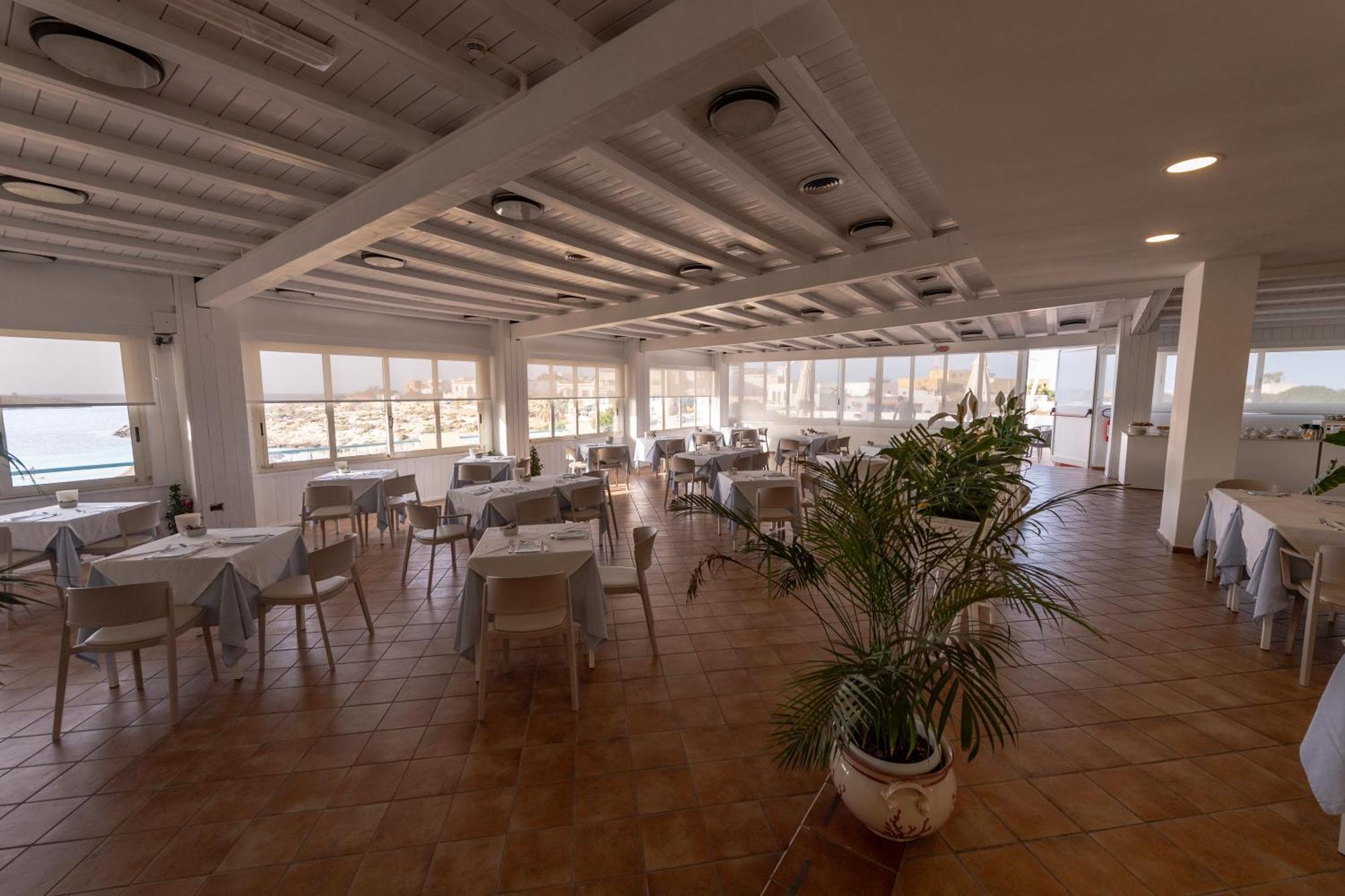 Hotel Baia Turchese ลัมเปดูซา ภายนอก รูปภาพ
